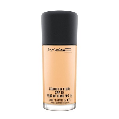 Studio Fix Fluid Broad Spectrum SPF15 NC18